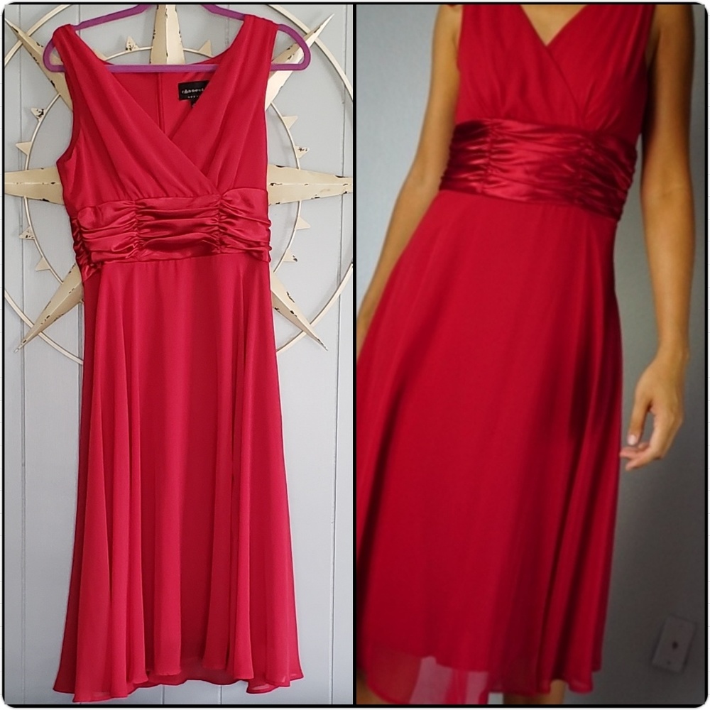 Red Hot! Feminine & Flirty beautiful cocktail dress